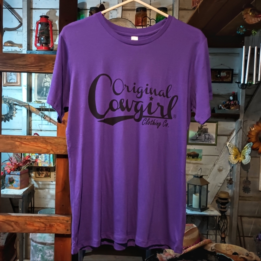 NWOT Original Cowgirl signature t-shirt